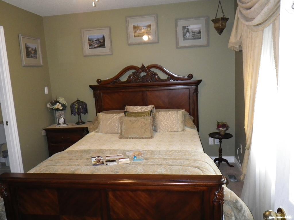 A Vineyard View Bed And Breakfastナイアガラオンザレイク 部屋 写真